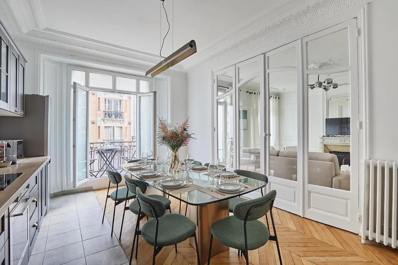 Apartement Center Of Paris By Studio Prestige 0*,  France